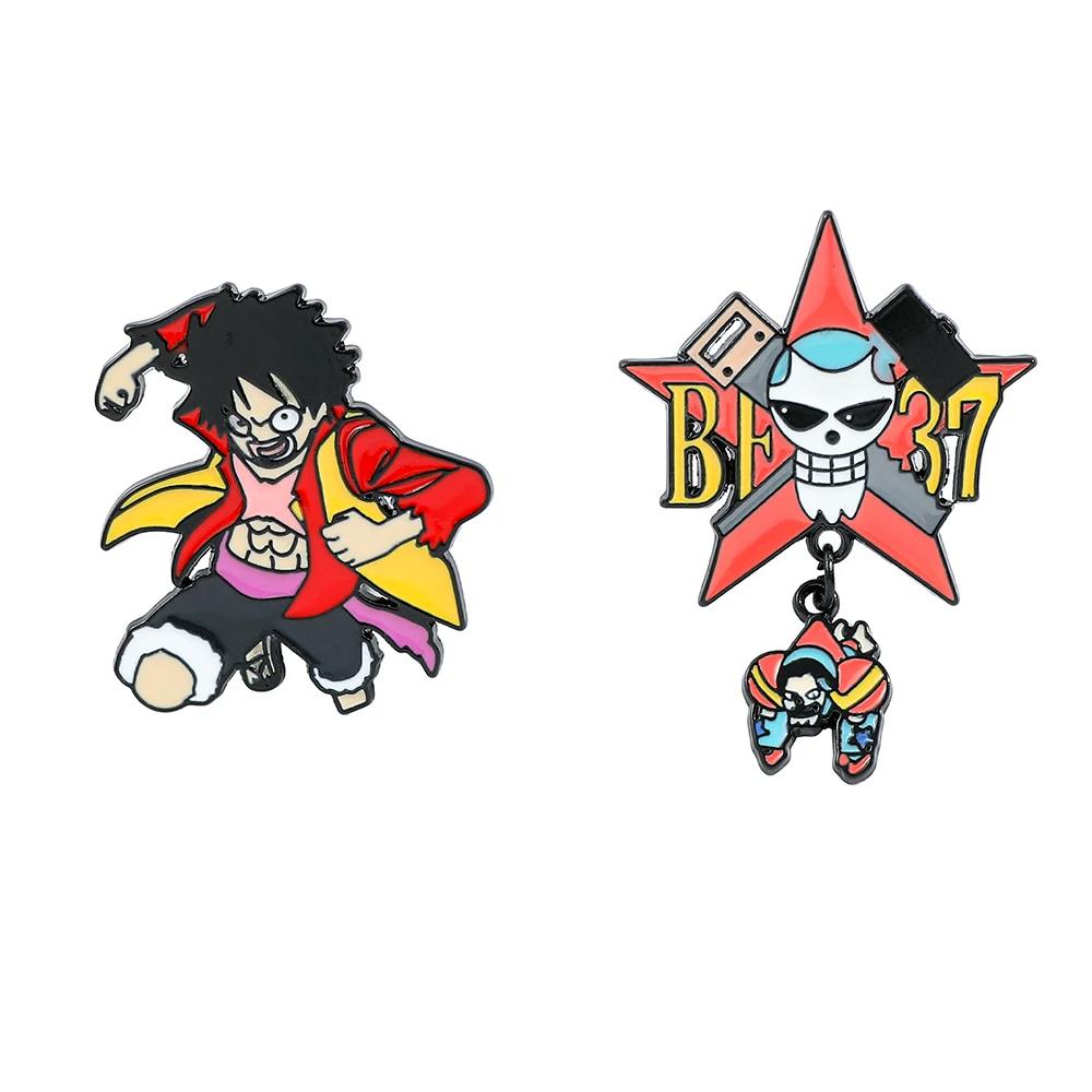 2 adet yaratıcı Anime broş kom - Anime Cosplay Luffy incelemesi ve fiyatı